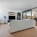 Carmina House