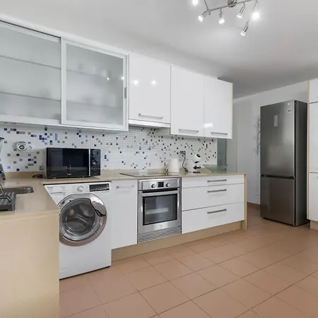 Carmina House Apartment *