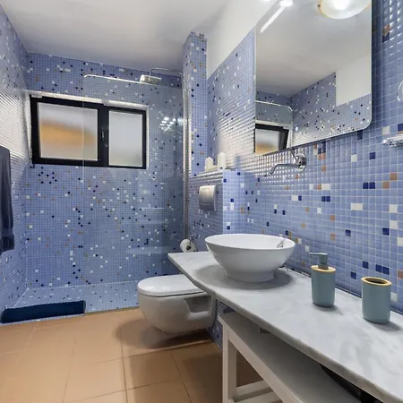 Carmina House Apartment *